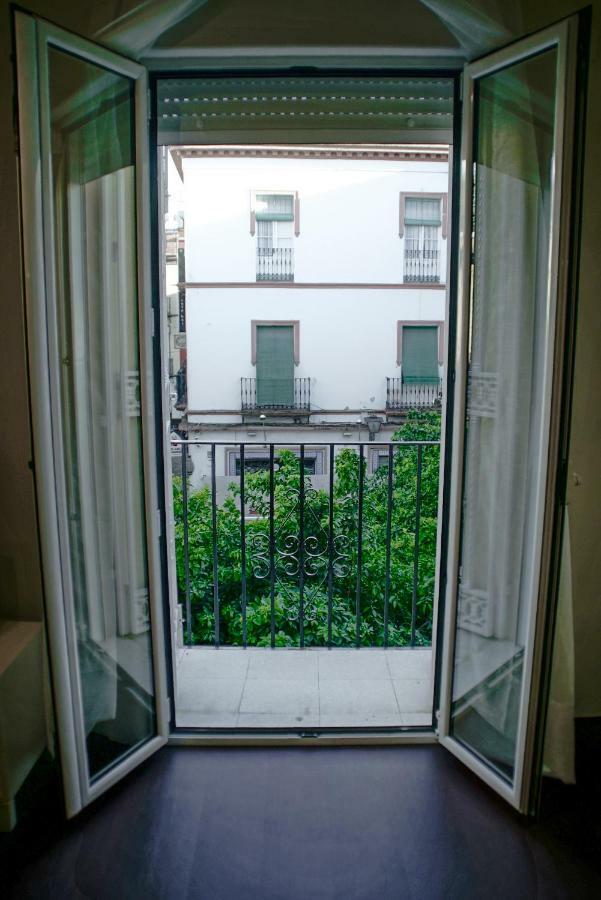 Apartamento Los Azahares Seville Luaran gambar