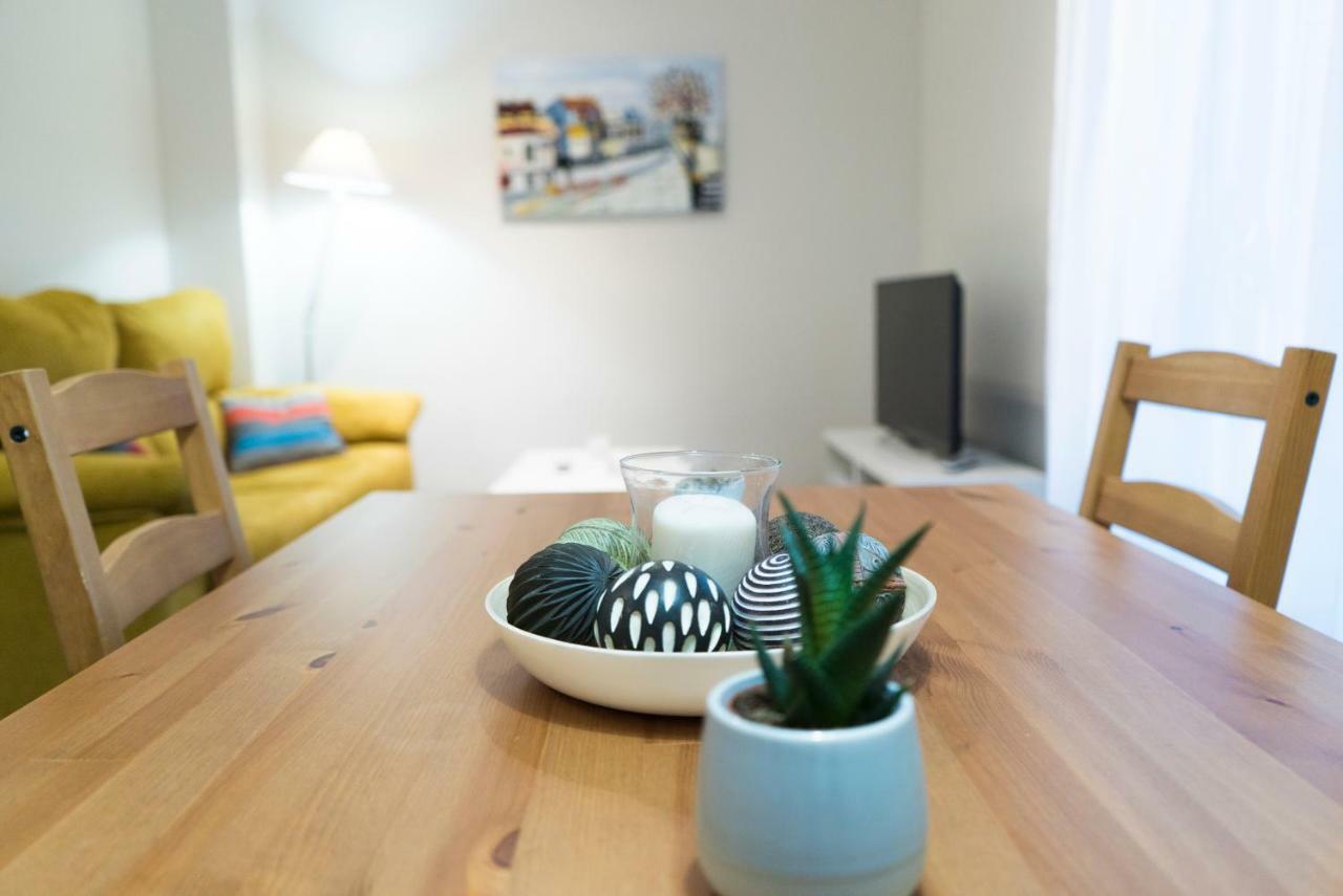 Apartamento Los Azahares Seville Luaran gambar