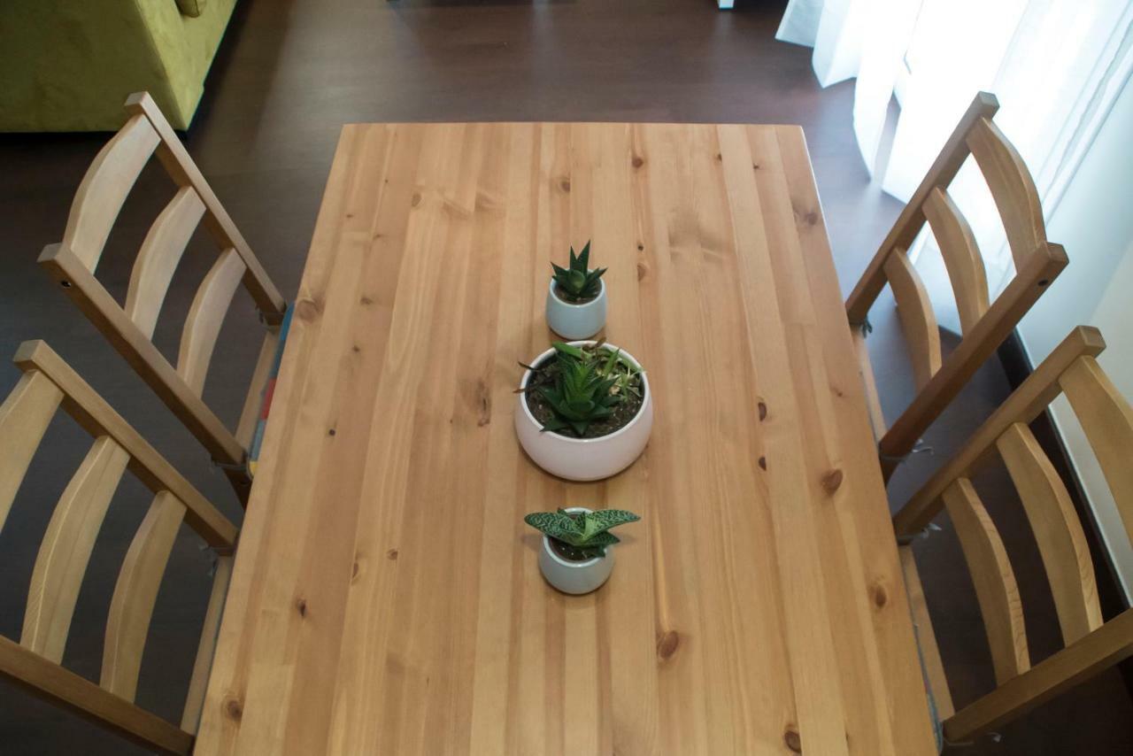 Apartamento Los Azahares Seville Luaran gambar