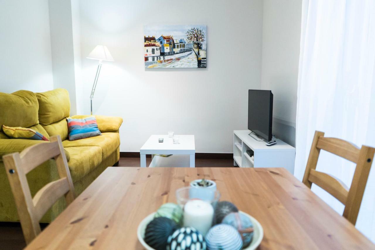 Apartamento Los Azahares Seville Luaran gambar